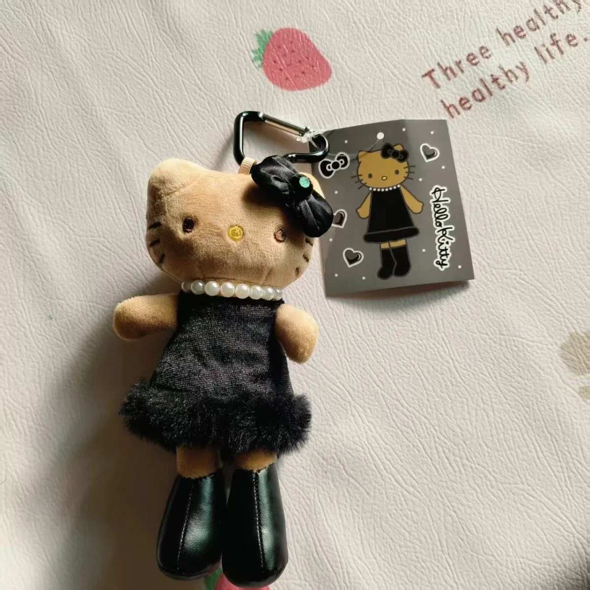 Breloczek pluszowy Sanrio Cartoon Kitty z długimi nogami, 15 cm, zawieszka do kluczy, zabawka, uroczy prezent dla dziewczynek