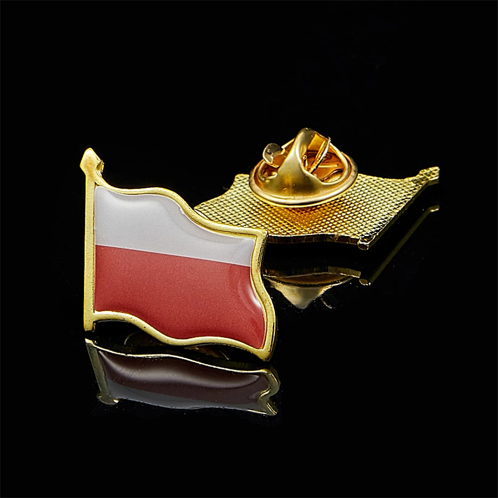 Poland Epoxy National Flag Gold Plated Lapel Pin Badge Brooch Fashion Flag Badge Pin Clothes Decoration Gifts