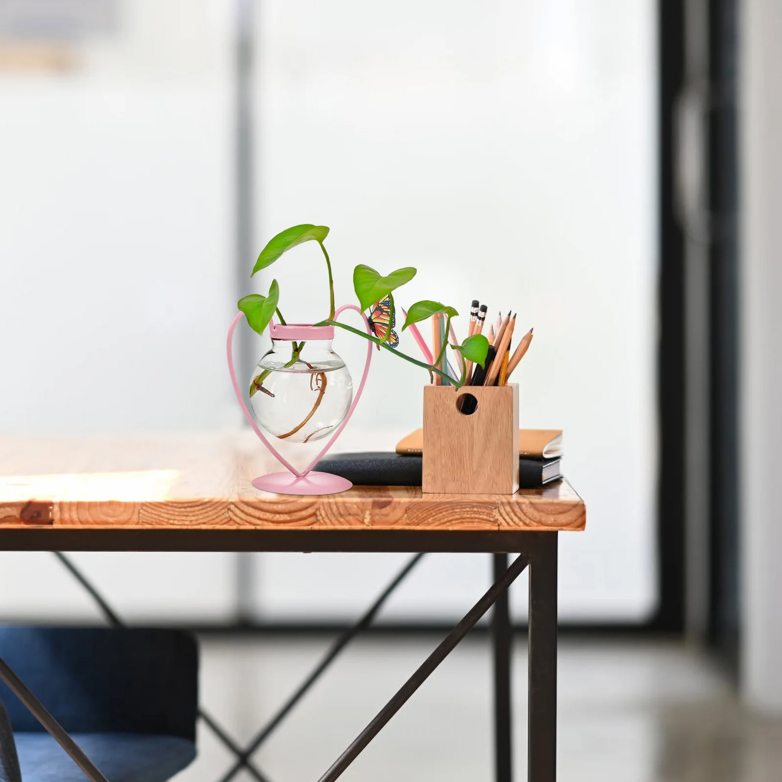 

Heart Shaped Hydroponic Vase Glass Container Flowerpot Iron Art Flowerpot Rack Stable Base Decorative Plant Pot for Succulents