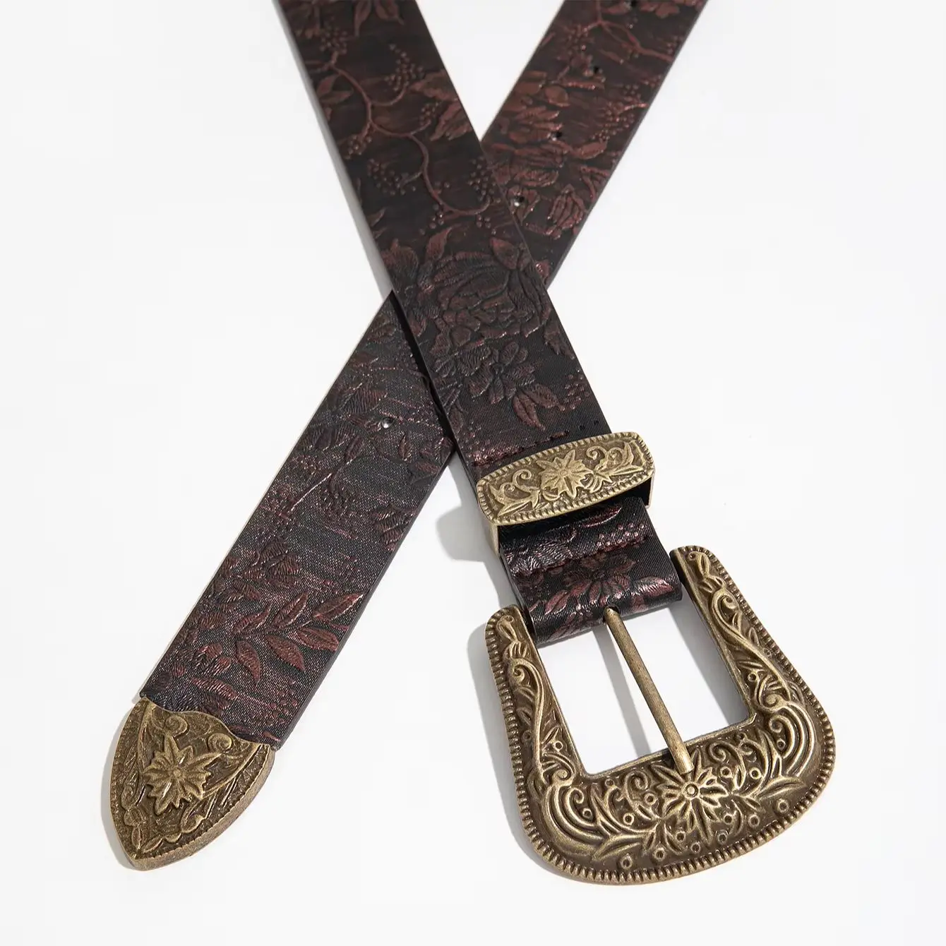 Kaffeebrauner Vintage-Gürtel für Damen im Western-Stil mit geprägten Ahornblattmuster. – Detail 4