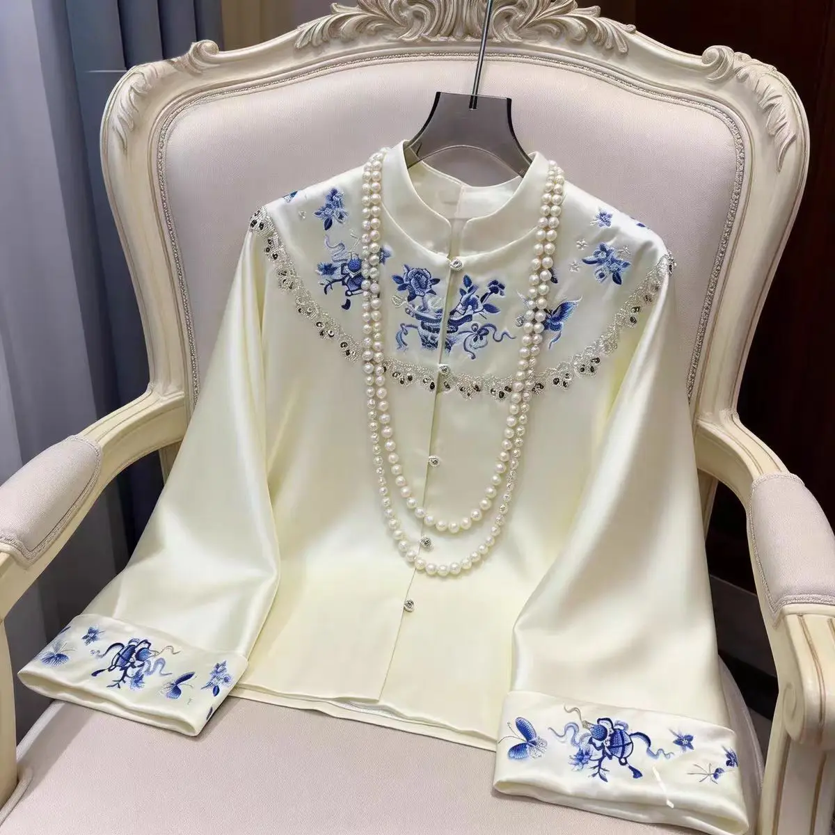 High-end Spring Coat New Embroidery Butterflies in Love with Flowers Beading Acetate Women Elegant Loose Coat S-XXL