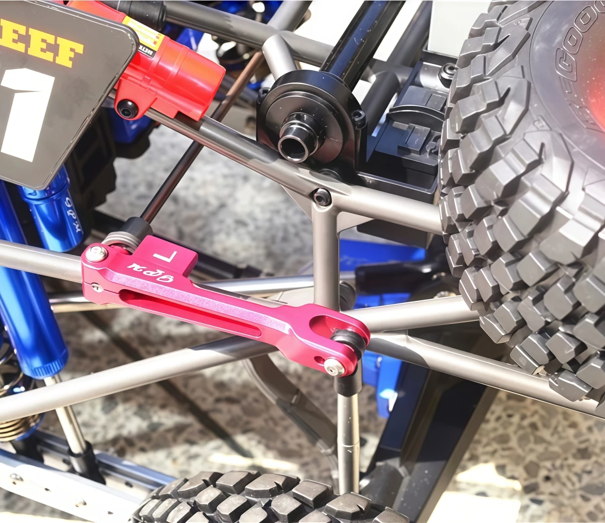 Heavy Duty Thickened Sway Bar Kit Anti-Roll Bar + Mounts + Rear Sway Bar Links For Traxxas 1/7 UDR Unlimited Desert Racer