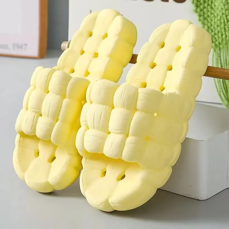 New Fashion Summer Sandals Women Weave Bathroom Slippers Hollow-out Sole EVA Slides Men Couple's Soft Sole Beach Shoes Slippers