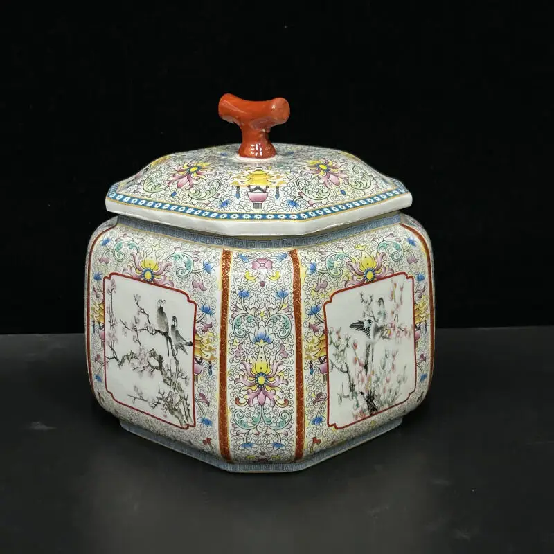 

Traditional China Qing Qianlong enamel painted flower bird patterned lid jar tea jar storage jar Chinese style home decoration