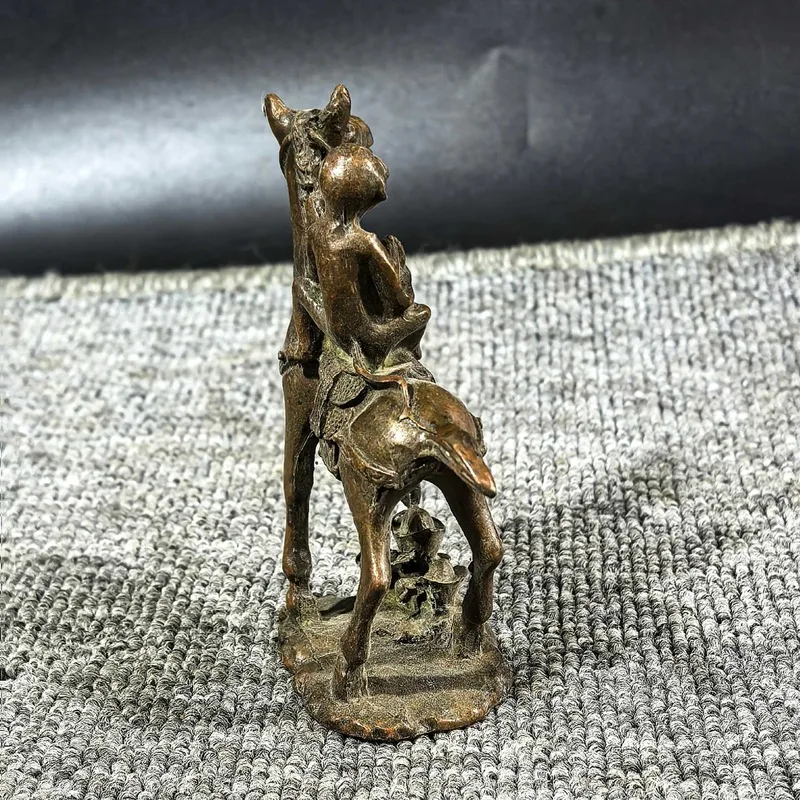 Instantly become a nobleman - Copper monkey figurine, antique-style home auspicious craft, office decoration