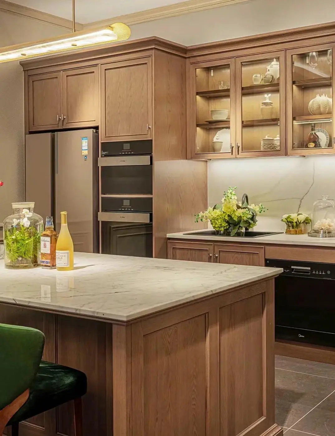red oak italian effect solid wood kitchen cabinet