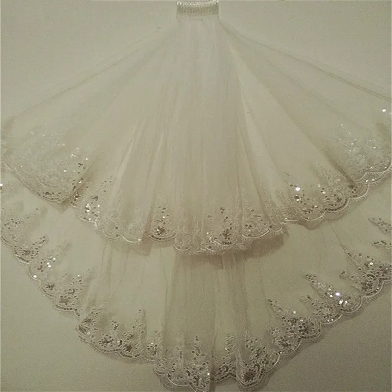 Pretty Women Wedding Veil with Comb White Ivory  Two Layers Bridal Lace Appliques Sequins Hair Accessories 2023