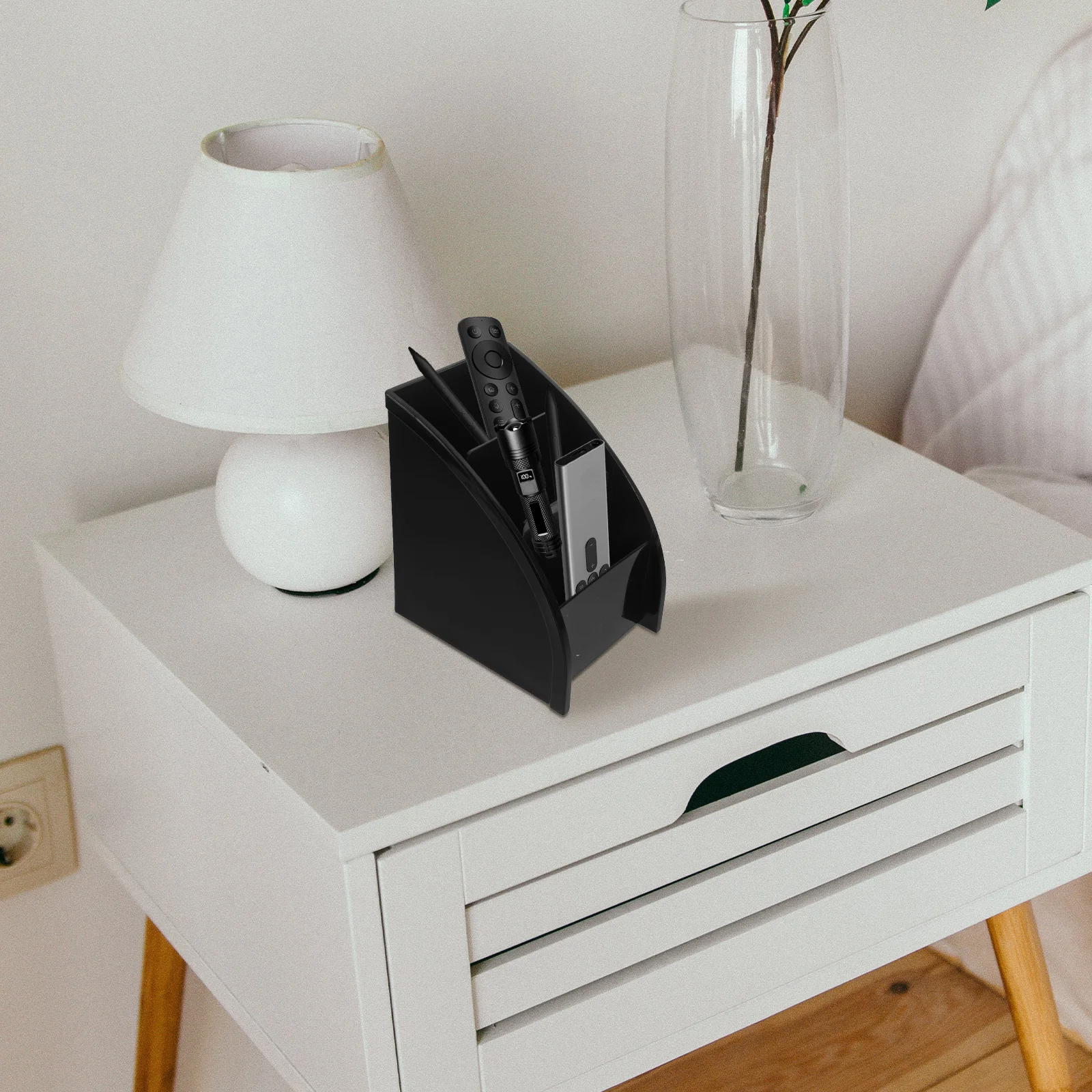 

Black Plastic Desktop Storage Case Remote Control Organizer for Office Table Phone Storage Box Desk Container Desktop Organizer