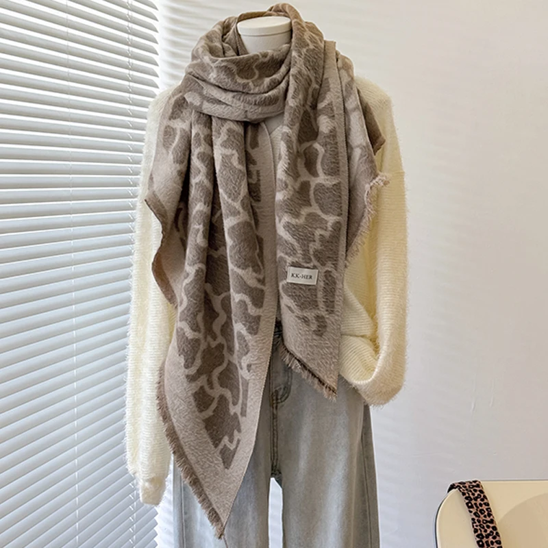 2025, neuer Design-Winterschal aus Kaschmir für Damen – eleganter, warmer Pashmina-Schal mit Leopardenmuster, Poncho und Bufanda – Detail 17