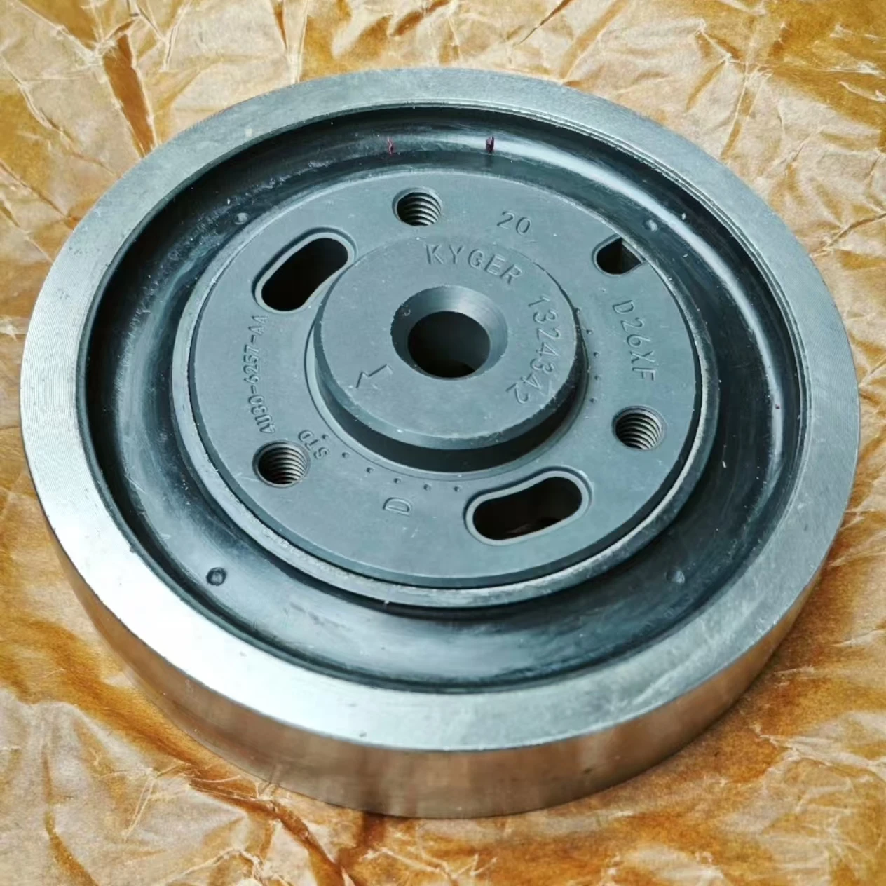 C2S22551 1324342   محور حزام عمود الحدبات لاند روفر رينج روفر سبورت L405 L320 L494 ديسكفري 3 4 L319