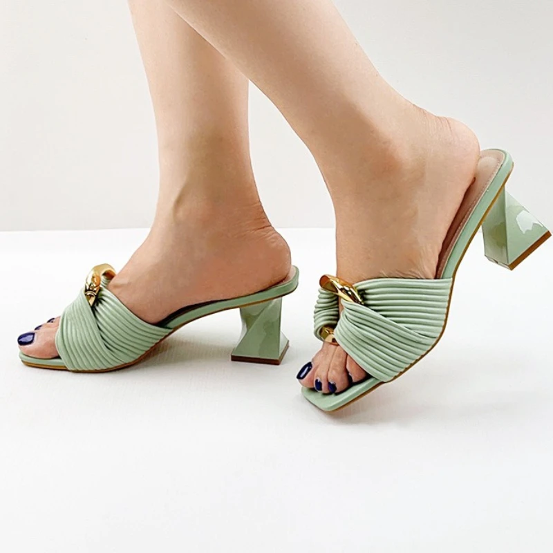 

2025 New Women's Square Toe Open Toe High Heel Sandals Chunky Heel Metal Buckle Strap Fashion Slides