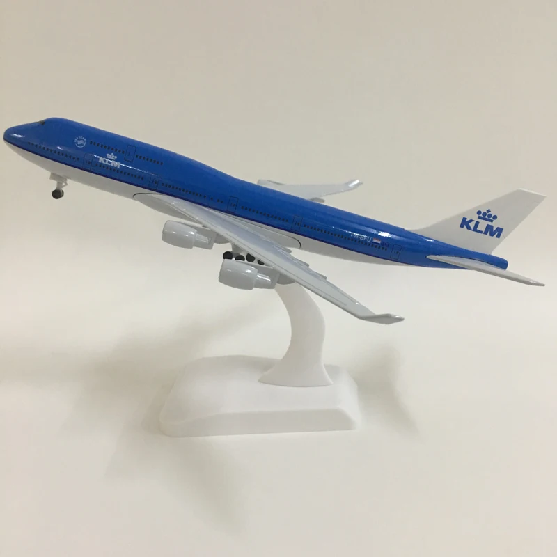 JASON TUTU 1/200 Scale Diecast Metal Miniature Aircraft Model B777 B747 Airplane Model A380 MD-11 AN225 Planes Collect Gifts