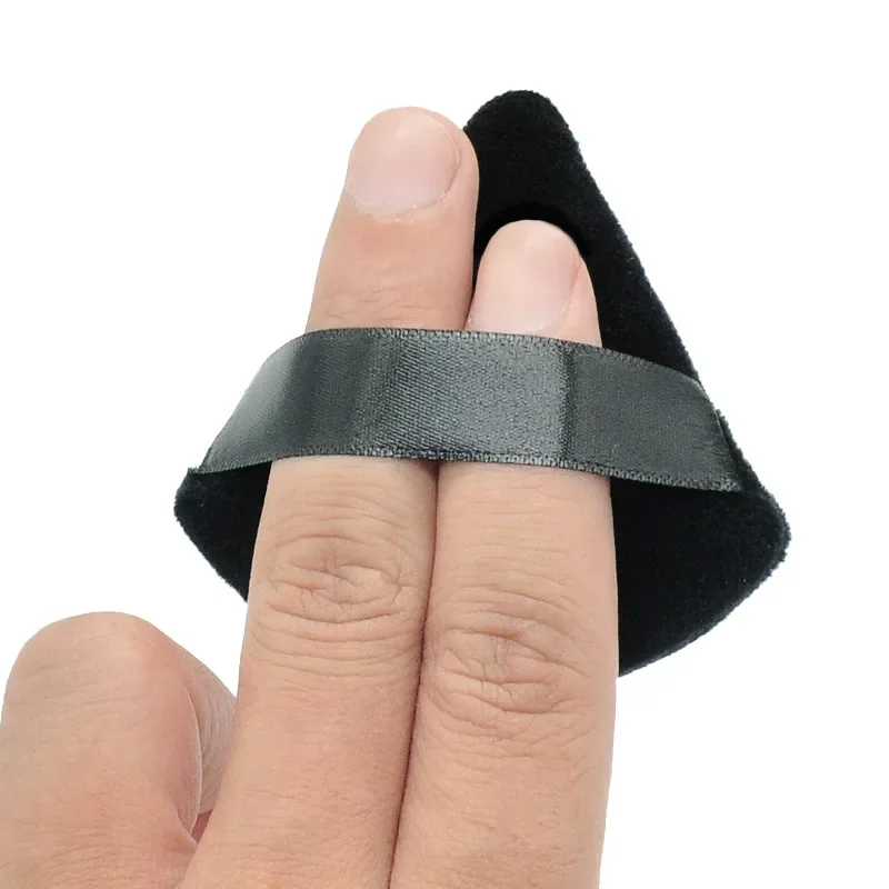 1/5Pcs Triangle Velvet Powder Puff Flours Mini Face Makeup Sponge Cosmetics Soft Cotton Face Powder Puff Washable Lightweight