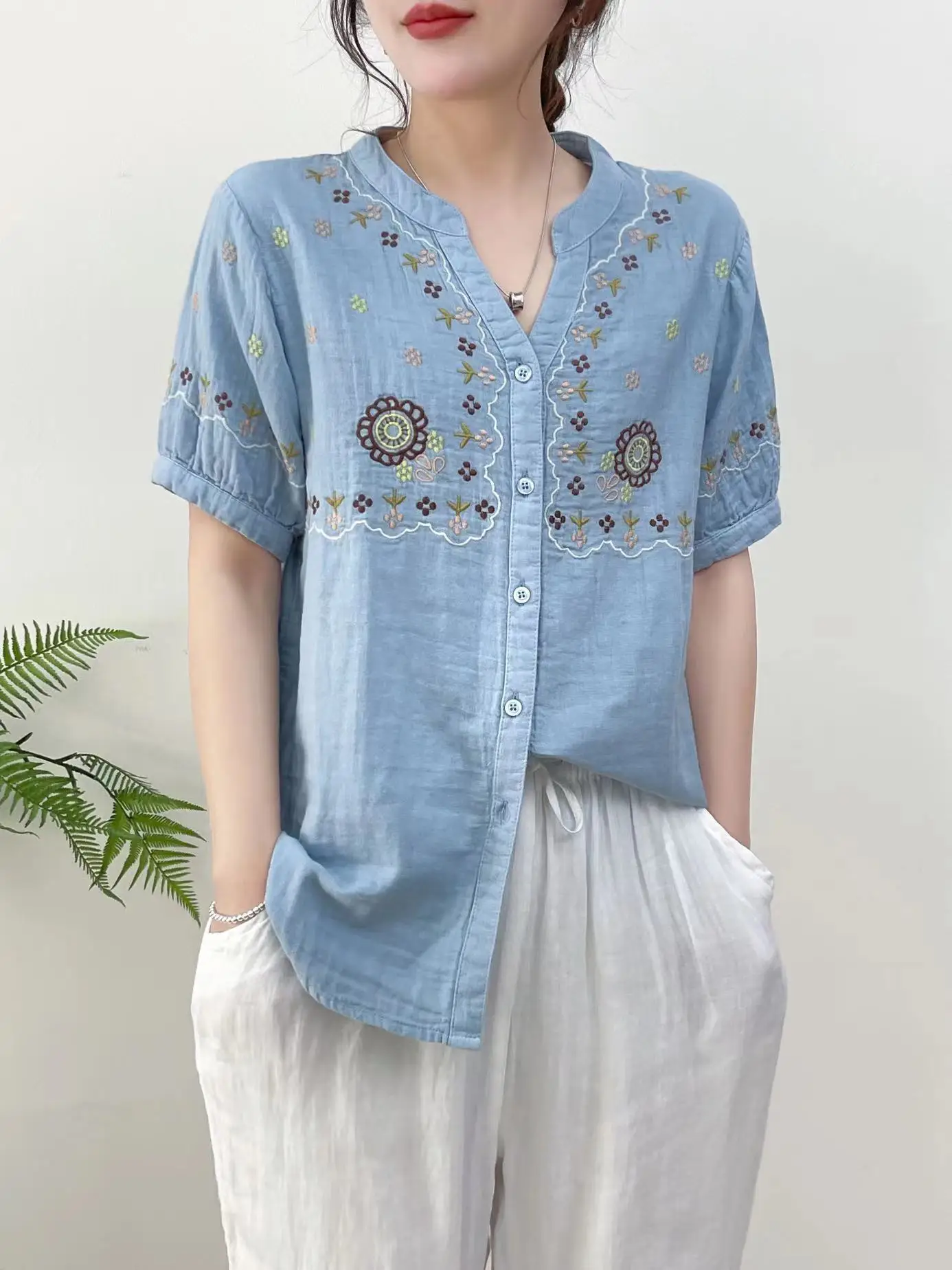 New Spring Cotton Yarn Shirt Women Embroidery Short Sleeve OL Top Girl V Necks Casual Retro Blouses 2024 Summer T44510QM