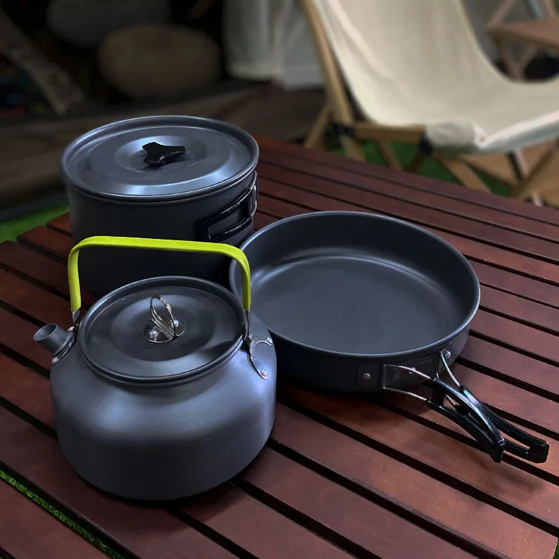 

Camping Pot 34 People Outdoor Portable Set with Kettle Mountaineering Self-Driving Picnic Barbecue Non-Stick Pan