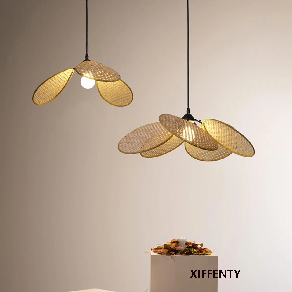 Natural rattan woven petal pendant lamp for living room, dining room, tea room and study interior Pendant lamp