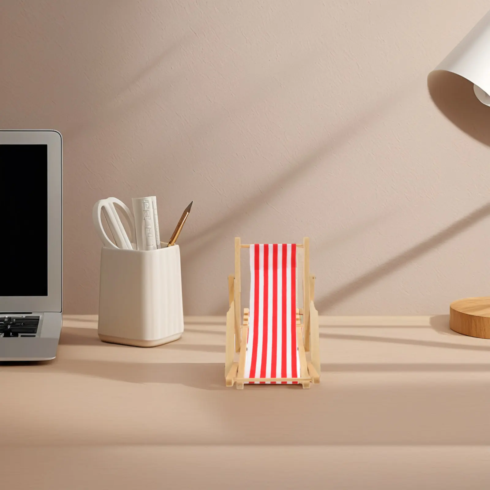 Miniature Wooden Folding Beach Chair 1:12 Scale Dollhouse Furniture Foldable Design Ocean Style Desk Ornament Dollhouse Ornament