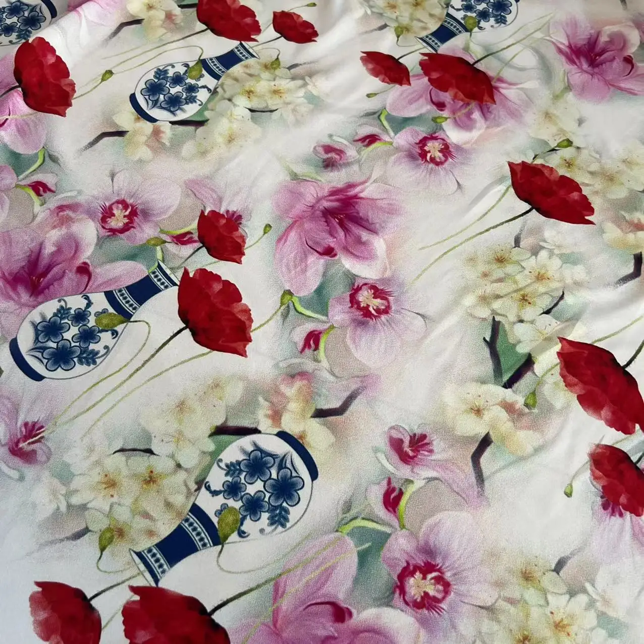 1 meter 95% Mulberry Silk 5% Spandex 20 momme Charmeuse Silk Fabric Dark Vase Floral Printed 114m 44