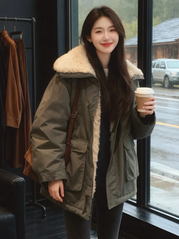 

Корейская женская хлопковая куртка в корейском стиле: теплая, модная, приталенная, для повседневной носки, удобная для поездок, с длинными рукавами и воротником-стойкой