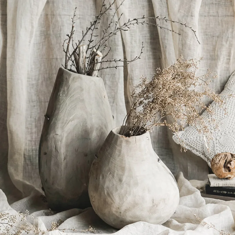 

Hand-made old wooden vase with round bottom vintage old homestay living room floor decoration solid wood floral device.