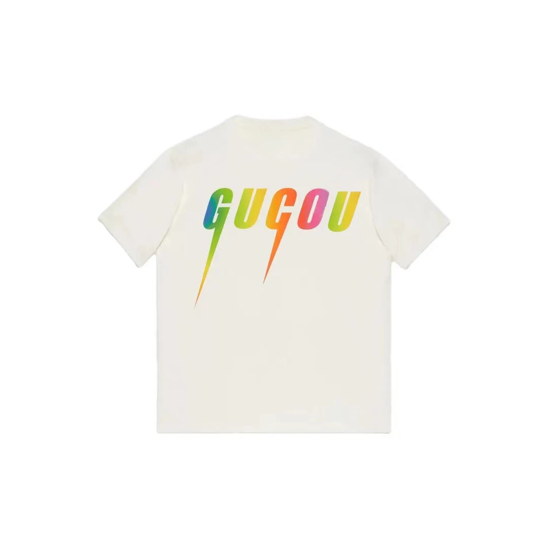 GUCOU: La Camiseta Ideal para Senderismo y Estilo Urbano en Verano