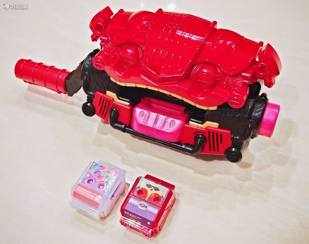 バンダイオリジナル本物の DX 仮面ライダーガヴライダーゴチゾベルトドライバーレギュラーアクションアニメフィギュアおもちゃ子供のギフトモデル装飾品