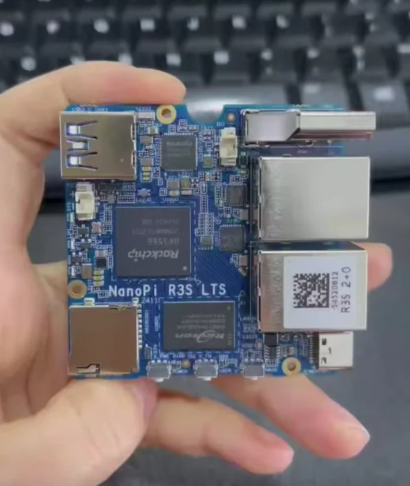 NanoPi R3S LTS Mini PC with RK3566 Processor, Dual 2.5GbE, 32GB eMMC, CNC Aluminum Case, Linux IoT Router