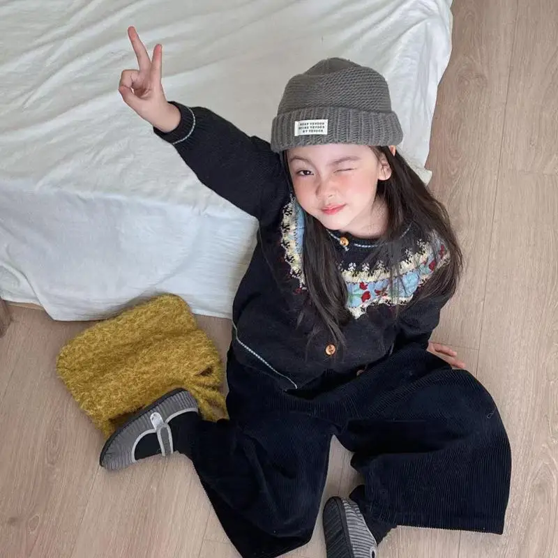 

2025 Winter New Children Fair Isle Sweater Coat Cotton Kids Girls Vintage Casual Knitted Cardigan Baby Thick Warm Knitwear