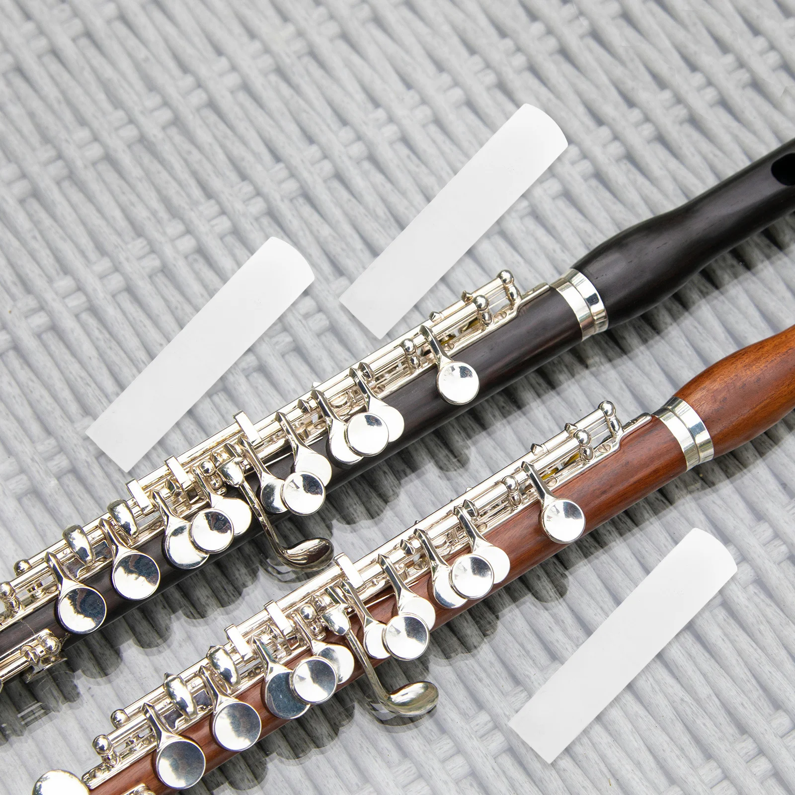 

3Pcs Resin Clarinet Reeds Safe Durable Easy Install for Clarinet Players Supplies Thin Reed Tip Compact Reed Hand-Made Reeds