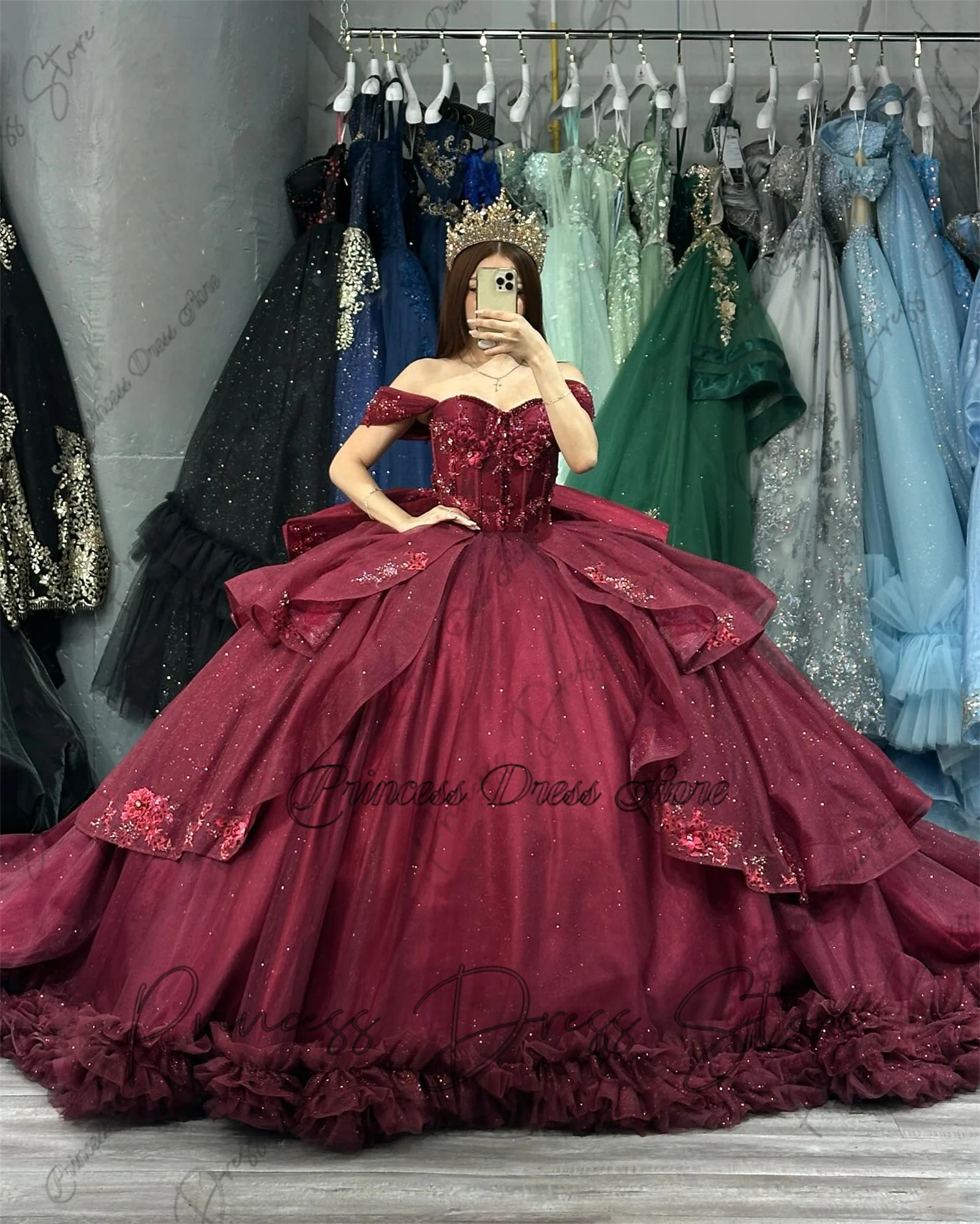 

Elegant Ball Gown Quinceanera Dress Lace Applique Diamonds Beaded Sweet 16 Vestidos De 15 Anos Customized