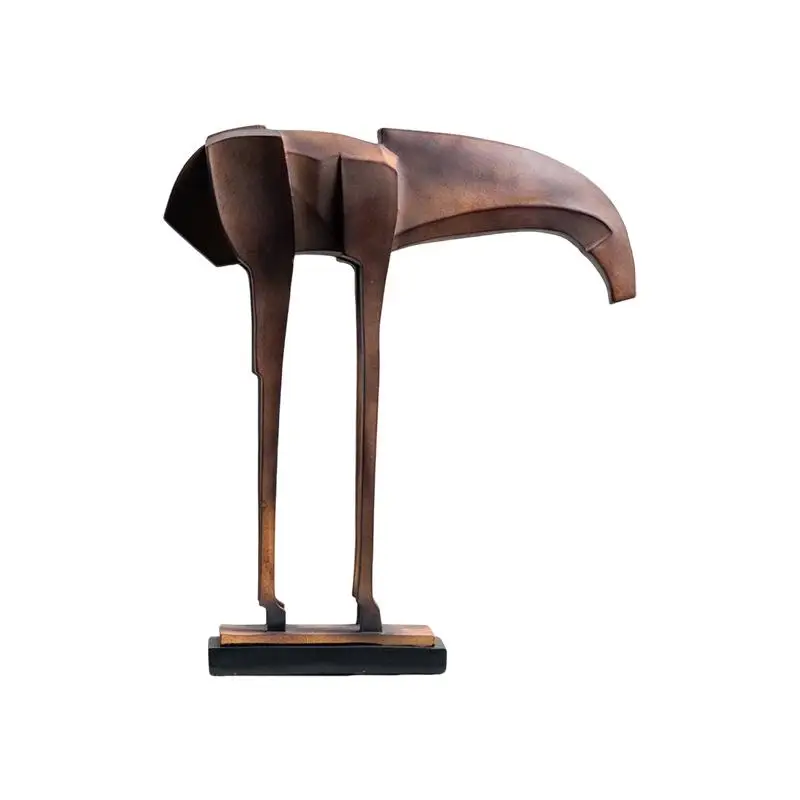 

Modern minimalist geometric kink ornament Trojan horse home living room abstract art wine cabinet desktop decoration