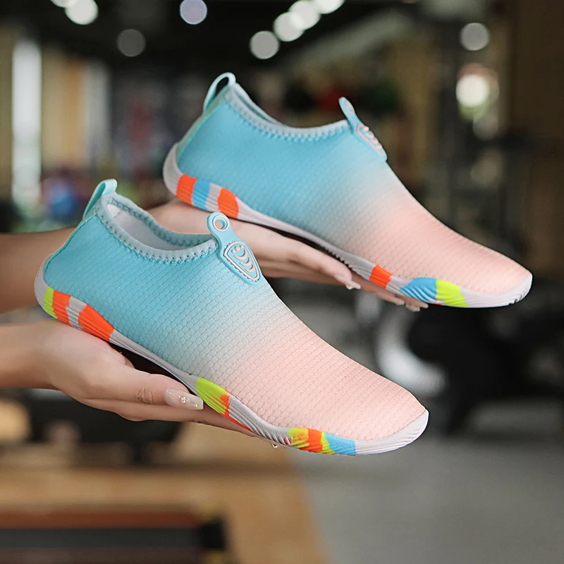 

Summer Swimming Shoes for Men Women Quick-drying Beach Barefoot Wading Shoes Unisex Outdoor Upstream Sports Surfing Aqua Shoes