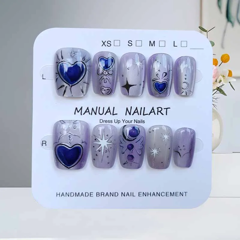 เล็บปลอมกดติดลายแมวตาสี่แฉกน่ารัก 10 ชิ้น สีขาวประดับทอง สวยหรู ระดับไฮเอนด์ สำหรับตกแต่งเล็บ