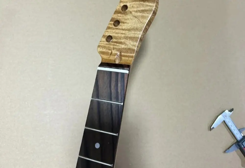 Brand new carbonized roasted maple tiger patterned rosewood fingerboard for 22Frets electric guitar neck. Beef bone string