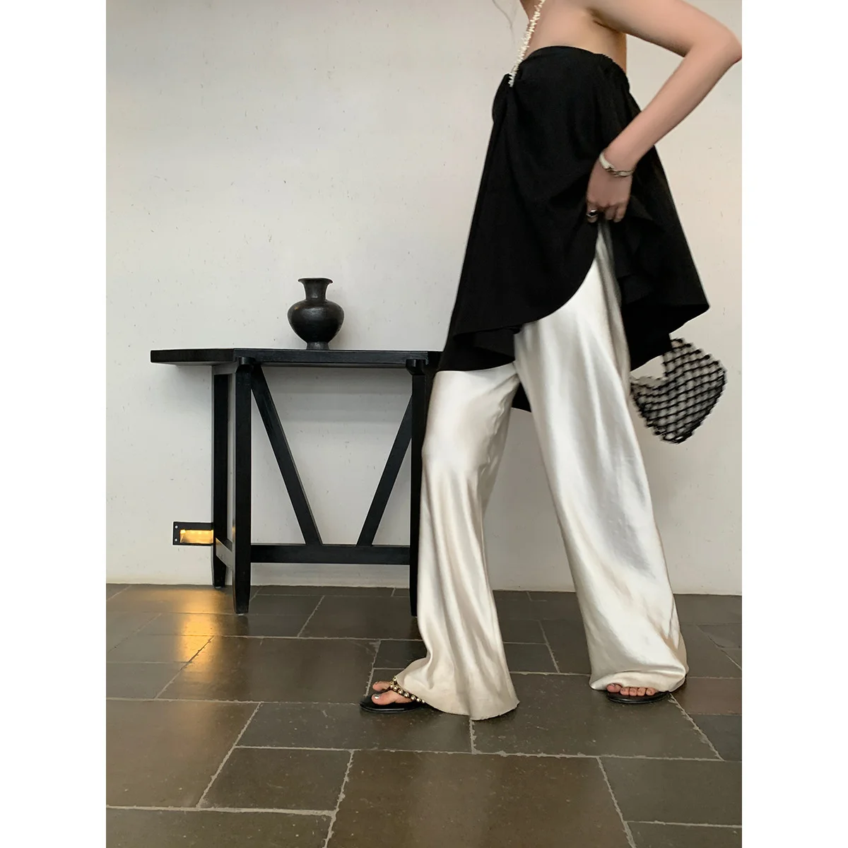 

Satin Wide Leg Pants for Women 2026 Summer Fashion Simple and High-end Casual and Lazy Style Versatile Straight Leg Pants