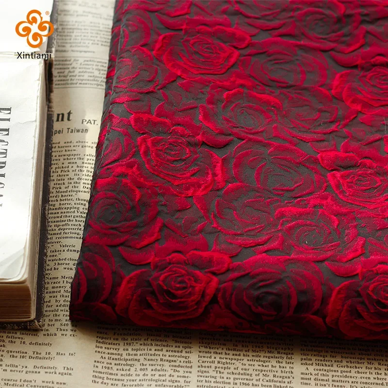 

10m 3D Dark Red Rose Jacquard Embossed Fabric Black Yarn-dyed Jacquard Cloth Women's Dress Suit Bag DIY Sewing Fabric TJ7517