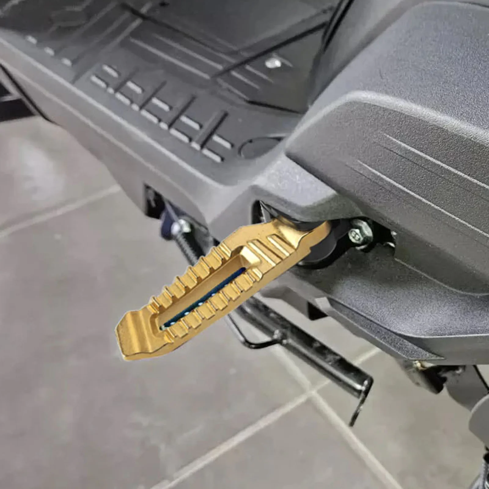 

2x Foldable Motorcycle Foot Nails Motorcycle Accessories Garage Parts Easy to Install 125 150cc Anti Slip