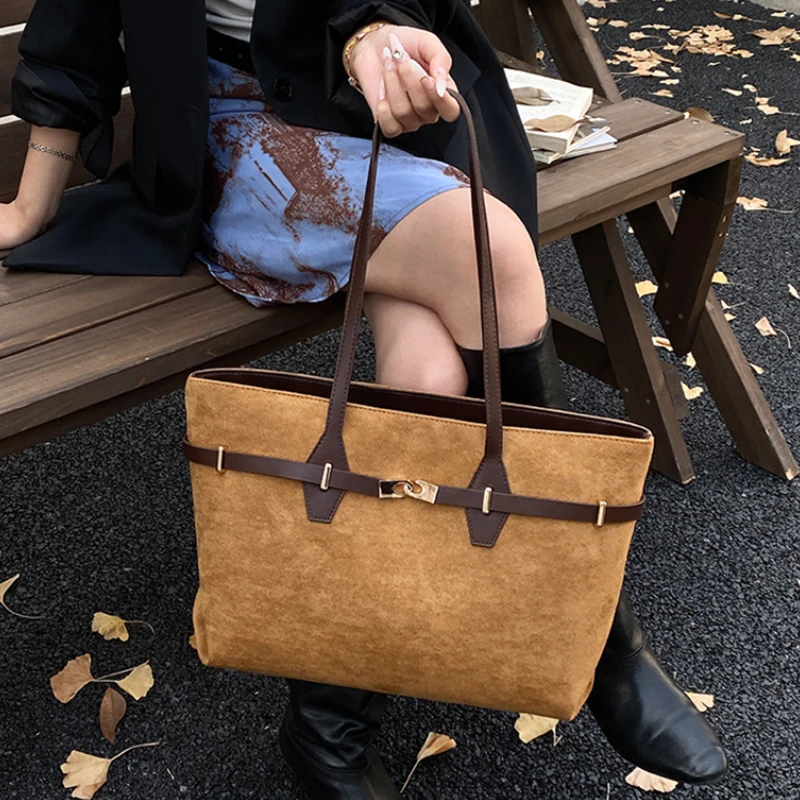

Brand Leopard Print Tote Bag Vintage Suede Leather Shoulder Bag Gold Hardware Belt Buckle Design Women's Large Capacity Handbag