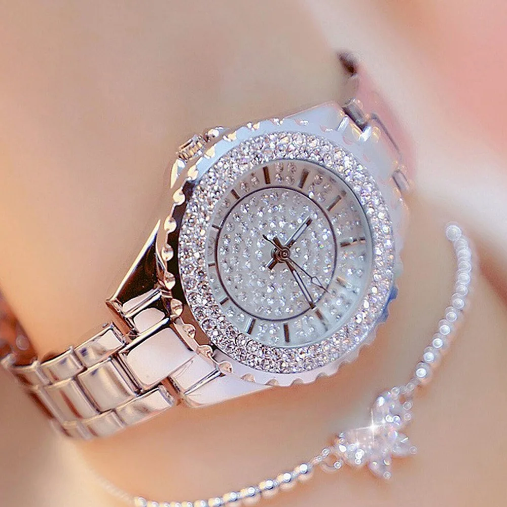 Reloj de mujer con temperamento, esfera superbrillante con juego de reloj de cuarzo con incrustaciones de diamantes + arco con incrustaciones de diamantes versátiles con cuentas b