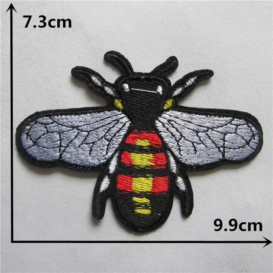 Hot sale insect Embroidery Applique Iron On Patch For bee Badge Paste Sewing  hornet Stickers DIY Clothing decorate Accessories