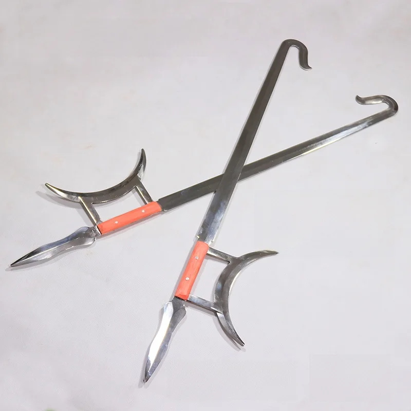 stainless-steel-tiger-head-hook-martial-arts-performance-weapon-unsharpened-double-hook-hand-protector-moon-tooth-hook