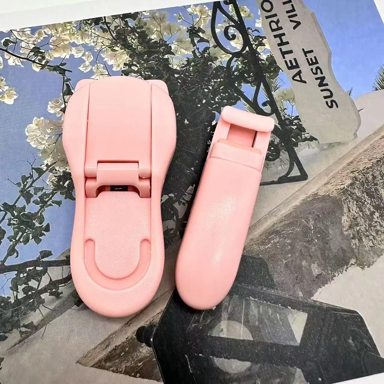 卸売2個入りまつげカーラーセット、広角で長持ち、キャットアイメイク用アクセサリーツール、あらゆるまつげの形にフィットする爪型