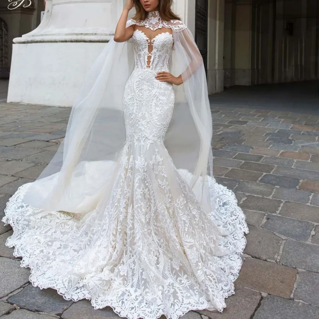 Customized Exquisite Sweetheart Illusion Lace Mermaid Wedding Dresses Luxury Appliques Button Court Train Trumpet Bridal Gown