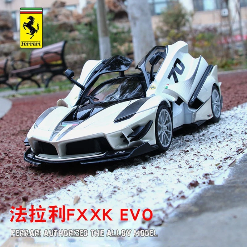 Bburago 1:18 FERRARI FXX K EVO Alloy Model Car Static Metal Model Vehicles B383