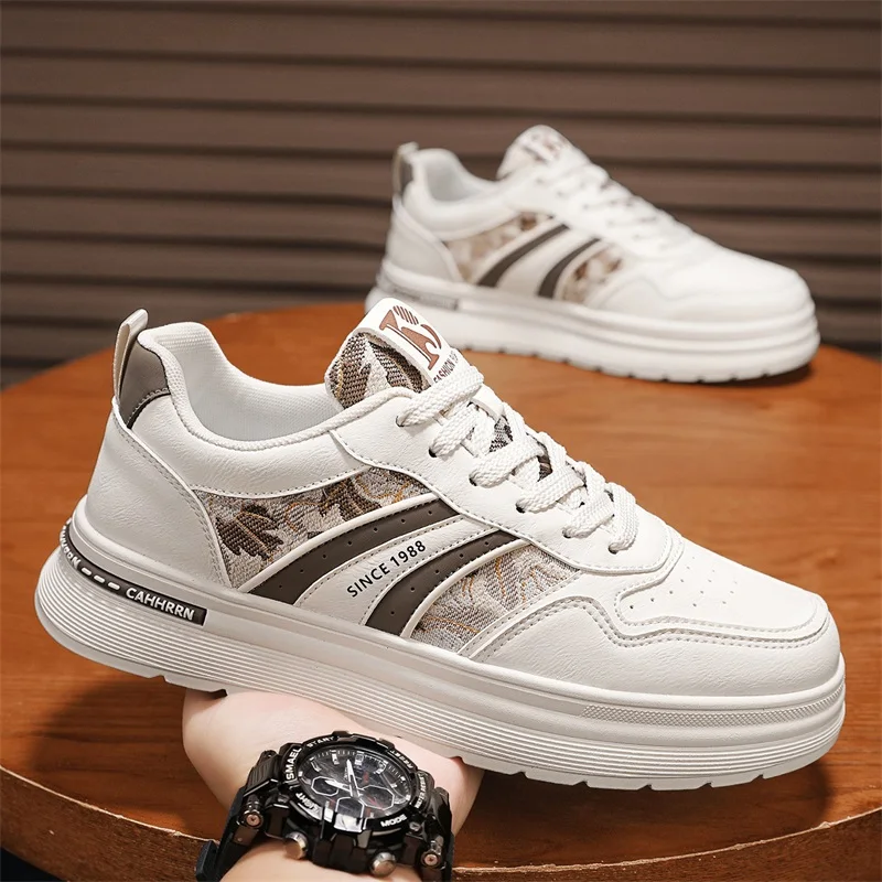 

Four Season Lightweight Wear-resistant Man Sneakers Autumn New Men Casual Shoe White Canvas Breathable Anti Slip Sports Footwear