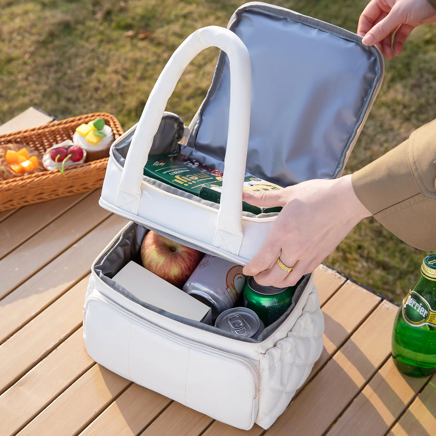 

Double-Layer Insulated Lunch Bag Handbag Quilted Lunch Bag Work Commute Bento Bag Cooler Camping Insulated Bag for Drinks Fruit