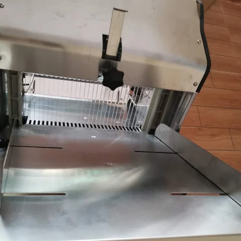 Commercial high-quality stainless steel electric bread and dough slicer for hotels
