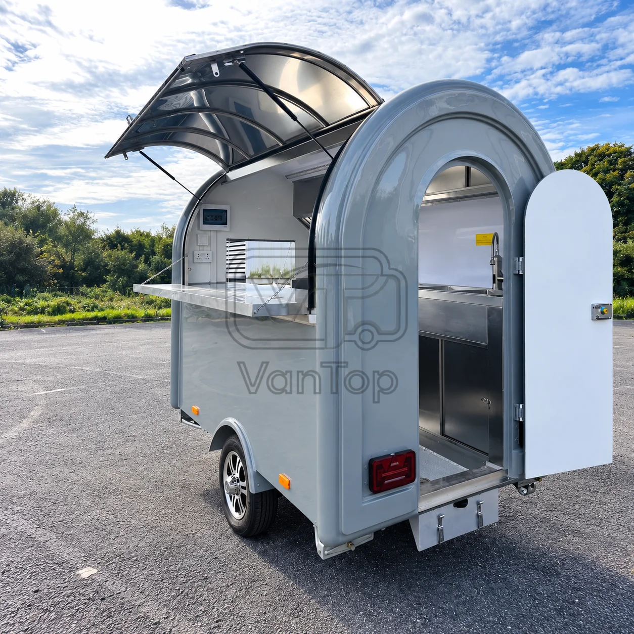 Custom Built Round Food Trailer Mobile Kitchen Fully Equipped Food Concession Trailer For Sale