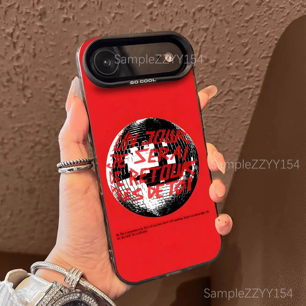 ゲーム「ディスコ・エリジウム」iPhoneケース（iPhone 17、16、15、14、13、12、X、8、Pro、Max、Plus、E、SE4、Air、Mini対応）ブラックIMDマット仕上げ