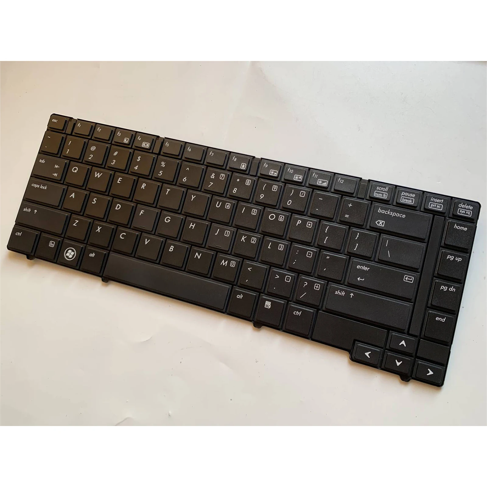 US Laptop Keyboard for Hp Compaq EliteBook 8440p 598042-051 8440w 594052-001 no pointer no backlight
